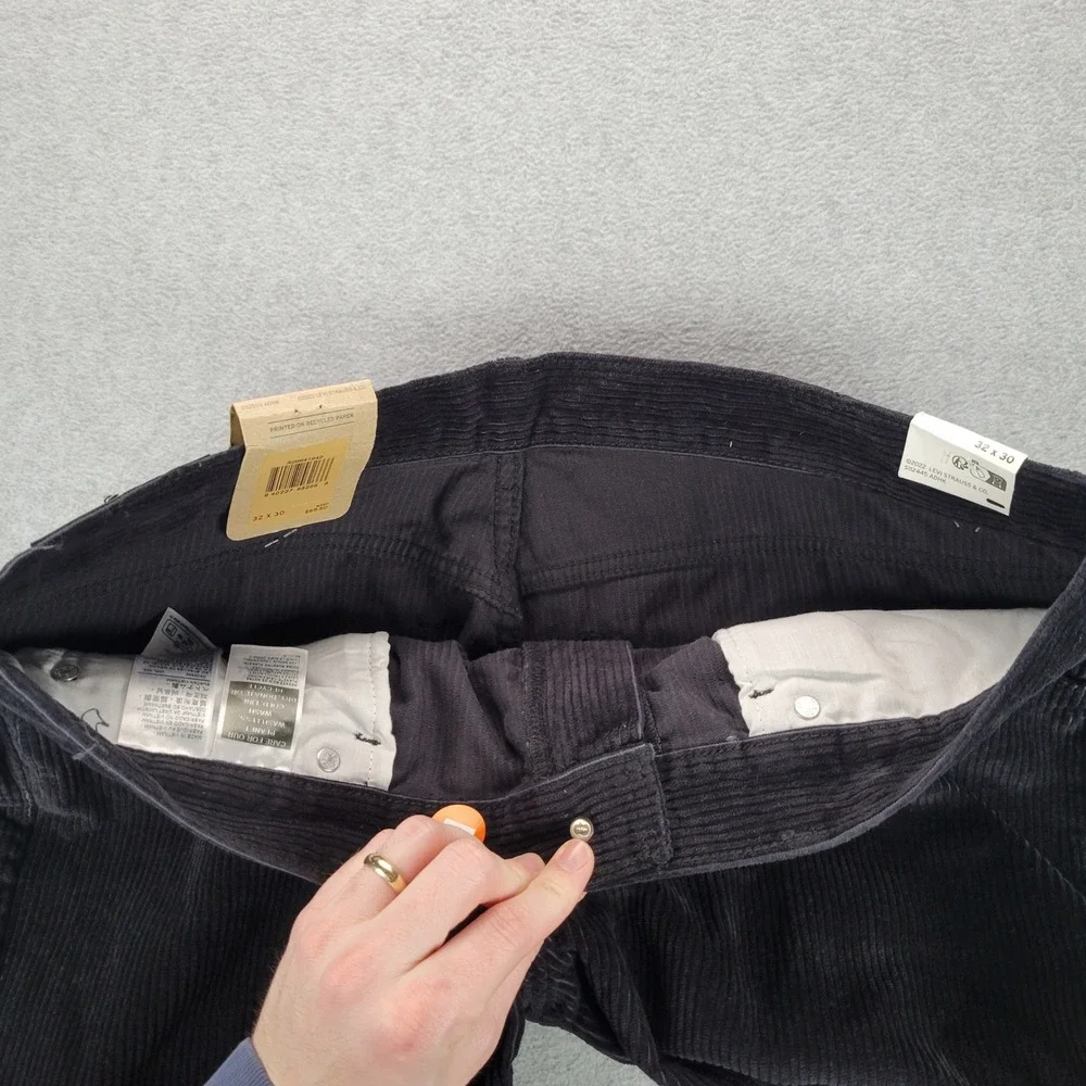 Levis Low Pro Corduroy Pants Mens 32x30 Navy Blue Relaxed‎ Straight Leg Mid Rise